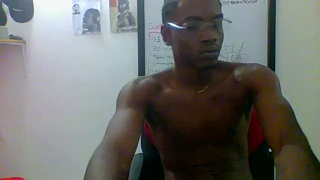 Snapshot of charles_king chatting on May 2026 12:29:02 AM charles king online show from May 2026 12:29:02 AM