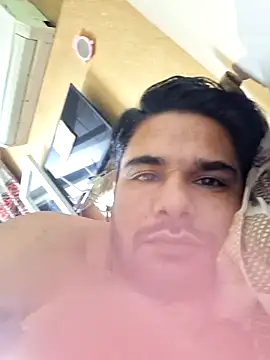 Snapshot of SingleTest chatting on March 2026 09:32:02 PM SingleTest online show from March 2026 09:32:02 PM