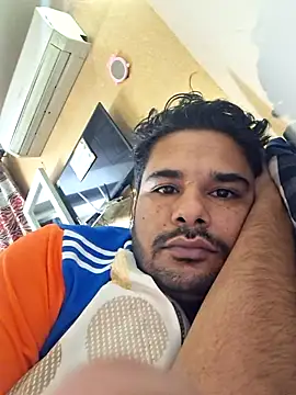 Snapshot of SingleTest chatting on March 2026 11:24:01 AM SingleTest online show from March 2026 11:24:01 AM