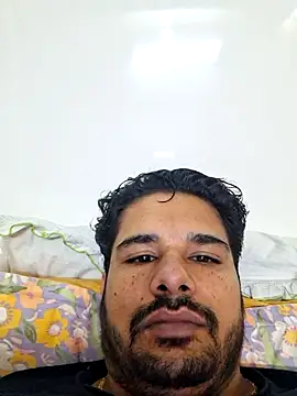 Snapshot of SingleTest chatting on April 2026 05:58:02 AM SingleTest online show from April 2026 05:58:02 AM