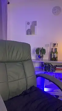 Snapshot of Ginaaa_ chatting on March 2026 12:28:01 AM Ginaaa online show from March 2026 12:28:01 AM