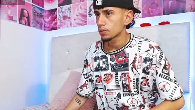 Snapshot of golden_raiden_12 chatting on March 2026 02:18:01 PM golden raiden 12 online show from March 2026 02:18:01 PM