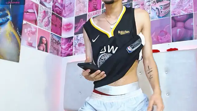 Snapshot of golden_raiden_12 chatting on April 2026 02:15:02 PM golden raiden 12 online show from April 2026 02:15:02 PM