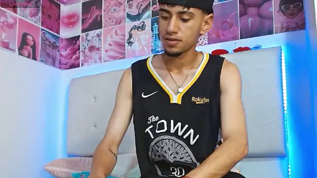 Snapshot of golden_raiden_12 chatting on April 2026 02:22:01 PM golden raiden 12 online show from April 2026 02:22:01 PM