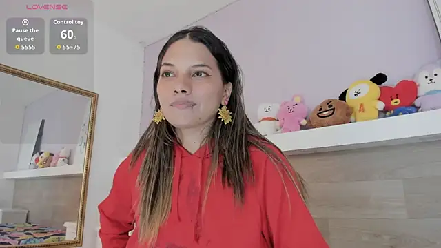 Snapshot of EmmaSanchez_ chatting on May 2026 09:42:01 PM EmmaSanchez online show from May 2026 09:42:01 PM