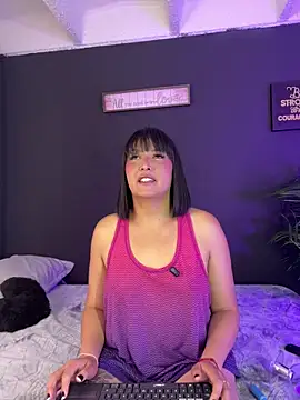 Snapshot of Valeriaa_cruz chatting on April 2026 11:46:02 AM Valeriaa cruz online show from April 2026 11:46:02 AM
