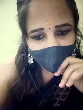 Snapshot of Tamil_Rani- chatting on March 2026 07:36:02 PM Tamil Rani- online show from March 2026 07:36:02 PM