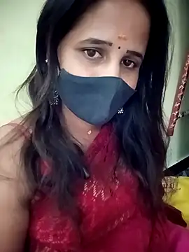 Snapshot of Tamil_Rani- chatting on March 2026 07:42:02 AM Tamil Rani- online show from March 2026 07:42:02 AM