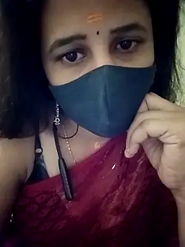 Snapshot of Tamil_Rani- chatting on April 2026 08:50:01 PM Tamil Rani- online show from April 2026 08:50:01 PM