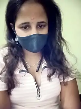 Snapshot of Tamil_Rani- chatting on April 2026 12:39:01 AM Tamil Rani- online show from April 2026 12:39:01 AM