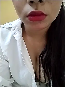 Snapshot of Bhawika-Kashap chatting on June 2026 09:44:02 AM Bhawika-Kashap online show from June 2026 09:44:02 AM