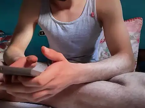 Snapshot of eyd_001 chatting on March 2026 08:08:01 AM eyd 001 online show from March 2026 08:08:01 AM