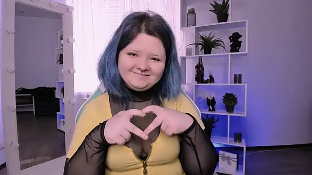 Lunaar  online show from April 2026 05:35:02 AM