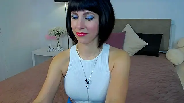 Snapshot of HeidieRaven chatting on April 2026 01:41:02 PM HeidieRaven online show from April 2026 01:41:02 PM
