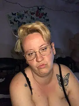 SofiaAmour online show from April 2026 08:09:02 PM