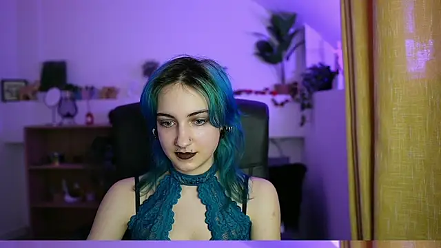 stacy  x3 online show from April 2026 01:15:01 PM