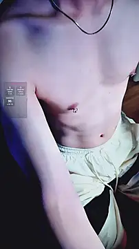 Snapshot of FEIYUS1 chatting on March 2026 06:46:02 AM FEIYUS1 online show from March 2026 06:46:02 AM