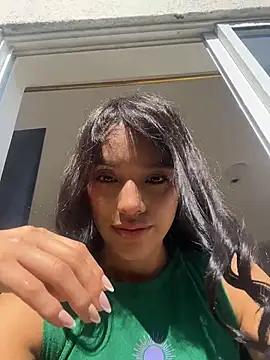 Snapshot of Mia-villalobos chatting on March 2026 02:06:02 PM Mia-villalobos online show from March 2026 02:06:02 PM