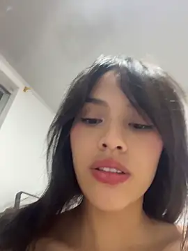 Snapshot of Mia-villalobos chatting on June 2026 02:12:02 AM Mia-villalobos online show from June 2026 02:12:02 AM