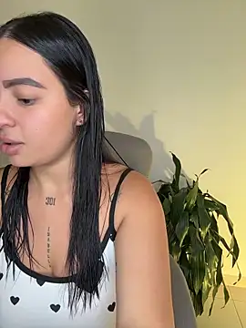 Lisabrown 23 online show from March 2026 11:22:01 PM