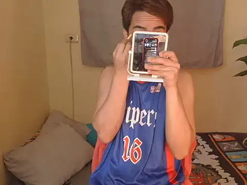 Snapshot of Xmj16 chatting on March 2026 02:24:01 PM Xmj16 online show from March 2026 02:24:01 PM