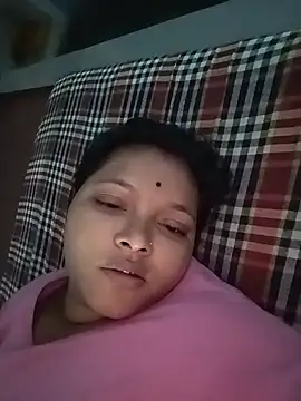 Snapshot of priti_25 chatting on July 2026 11:12:01 PM priti 25 online show from July 2026 11:12:01 PM