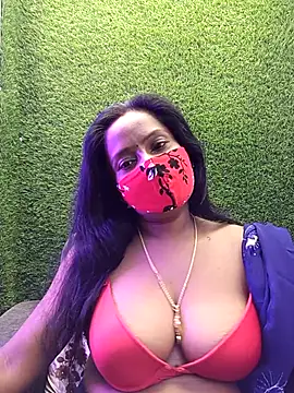 Snapshot of misti-boudii chatting on April 2026 01:38:01 PM misti-boudii online show from April 2026 01:38:01 PM