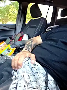 DoggiiDick online show from April 2026 06:55:02 PM