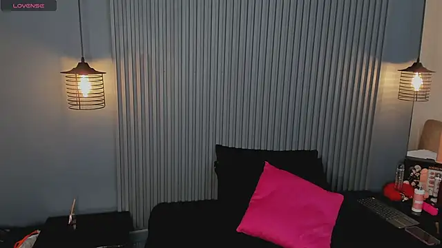 Snapshot of SusanaBell_ chatting on April 2026 08:58:01 PM SusanaBell online show from April 2026 08:58:01 PM