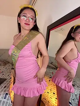 Snapshot of EvaMark_ chatting on April 2026 11:38:01 AM EvaMark online show from April 2026 11:38:01 AM