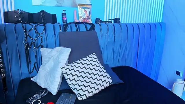 maiteandlexy online show from March 2026 07:20:02 PM