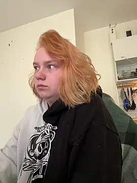 soft focus online show from April 2026 04:45:02 AM