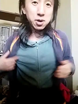 mako7612 online show from March 2026 06:28:01 AM