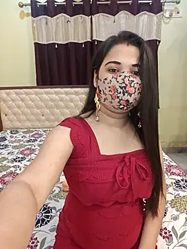 MONAJI HOT online show from April 2026 05:07:02 PM