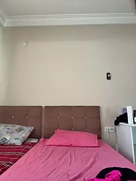 Snapshot of emree-pelinn chatting on March 2026 03:07:02 PM emree-pelinn online show from March 2026 03:07:02 PM