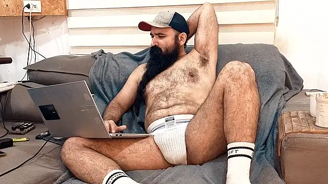Barba Negra Fumador online show from June 2026 03:55:02 PM