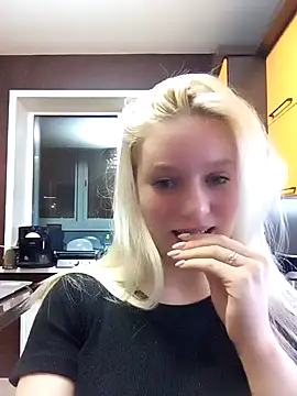 Snapshot of Glowing_Jessica chatting on March 2026 04:24:02 PM Glowing Jessica online show from March 2026 04:24:02 PM