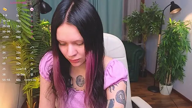 Snapshot of kittenlolla chatting on April 2026 05:41:02 AM kittenlolla online show from April 2026 05:41:02 AM