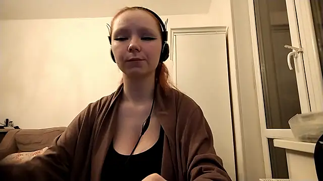 Snapshot of velyraxis chatting on March 2026 05:08:02 PM velyraxis online show from March 2026 05:08:02 PM