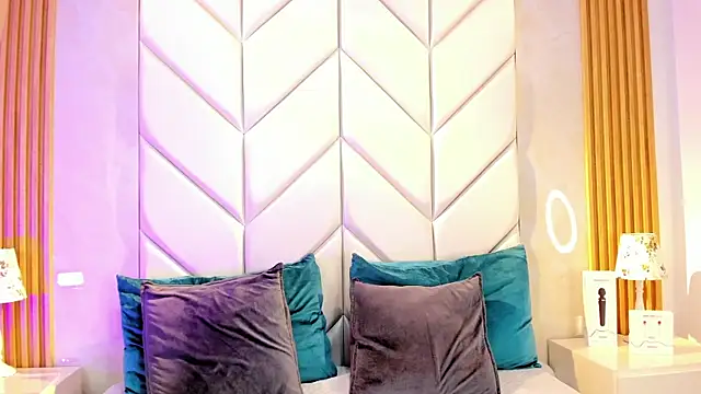 Samanta Rave online show from April 2026 12:16:02 PM