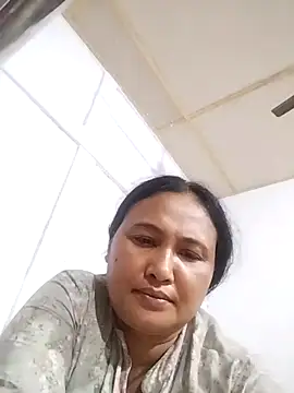 Snapshot of Rashi_bhabi chatting on April 2026 03:49:01 PM Rashi bhabi online show from April 2026 03:49:01 PM