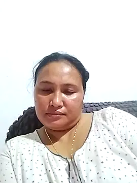 Snapshot of Rashi_bhabi chatting on May 2026 02:03:02 PM Rashi bhabi online show from May 2026 02:03:02 PM