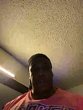 Snapshot of Mandingo2914 chatting on March 2026 01:08:01 PM Mandingo2914 online show from March 2026 01:08:01 PM