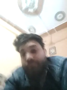 Snapshot of areee214 chatting on March 2026 07:03:01 AM areee214 online show from March 2026 07:03:01 AM