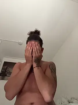TitanNoir online show from June 2026 05:32:02 AM