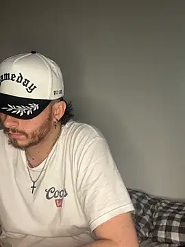 TallHungandCloudy69 online show from April 2026 08:24:02 PM