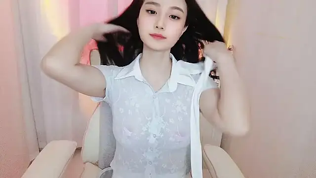 Snapshot of Mia_168 chatting on July 2026 11:46:02 AM Mia 168 online show from July 2026 11:46:02 AM