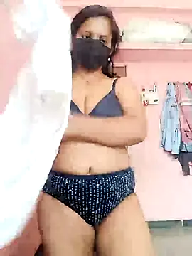 Snapshot of Miss-Dolly07 chatting on April 2026 06:07:02 AM Miss-Dolly07 online show from April 2026 06:07:02 AM