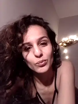 Snapshot of MissElen chatting on March 2026 04:47:02 PM MissElen online show from March 2026 04:47:02 PM