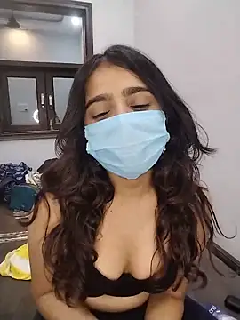 Snapshot of Ishaa_22 chatting on June 2026 05:47:02 PM Ishaa 22 online show from June 2026 05:47:02 PM